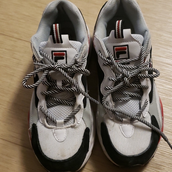 Fila running shoes - Picture 2 of 3